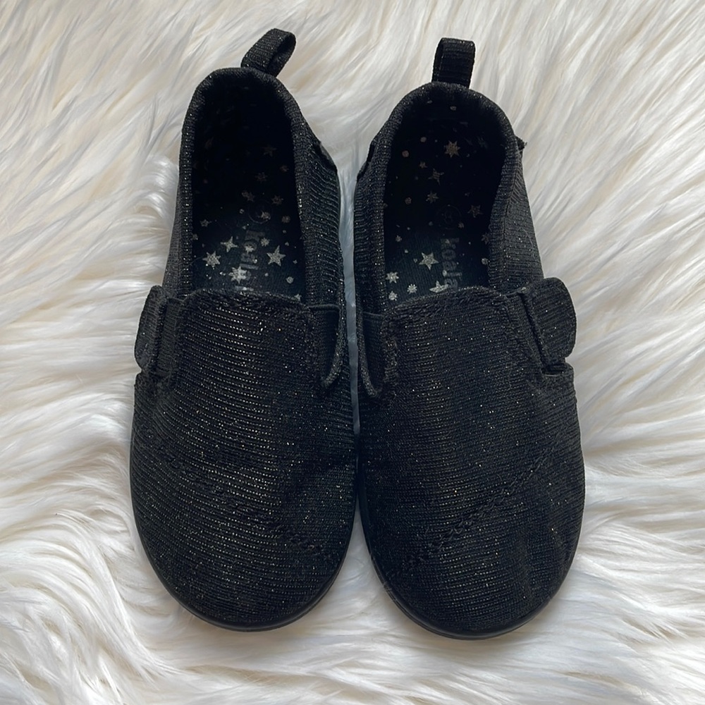 🛑SOLD🛑 Koala Kids black sparkle slip on shoes in size 8